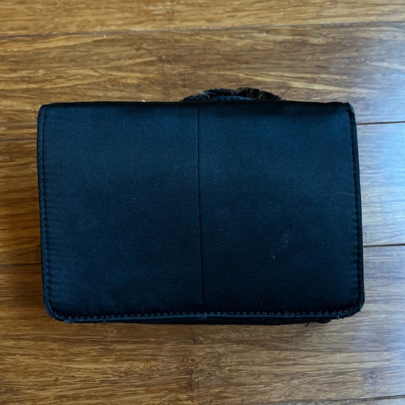 Black clutch - Picture 2 of 4